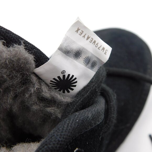 UGG Neumel Iconic Heritage Chukka Suede Boot Shoes | Black | Lace Up | EUC | 11 - Picture 8 of 13